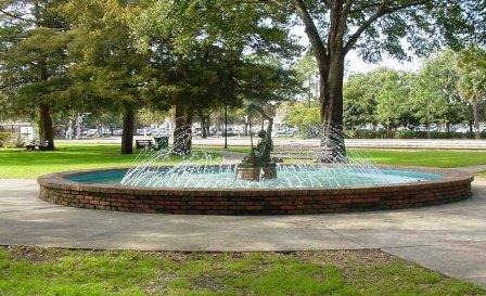 water fountain in Winter Park, Florida